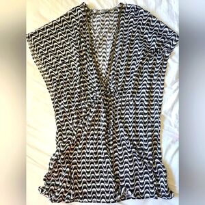 Victoria's Secret Black and White Patterned Beach Cover-Up With Beads Size M/L